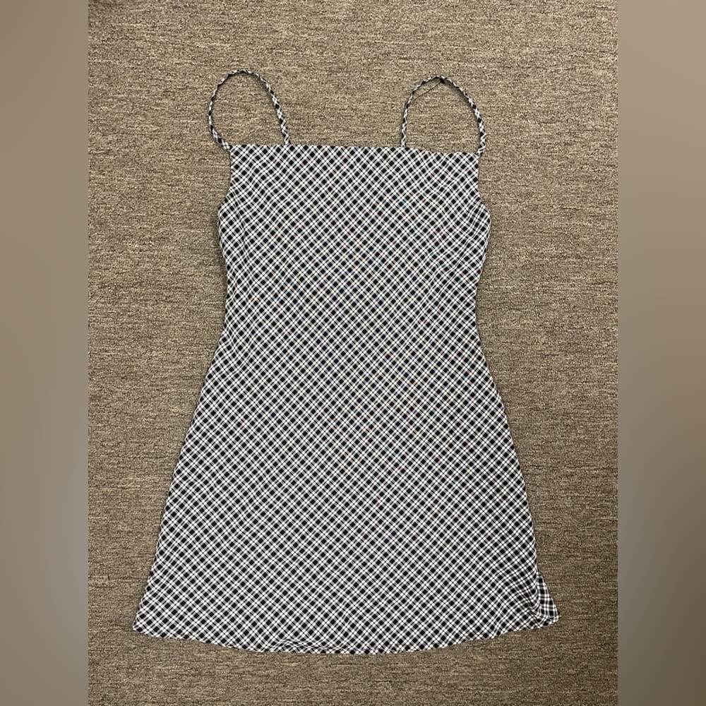Which We Want dress size L